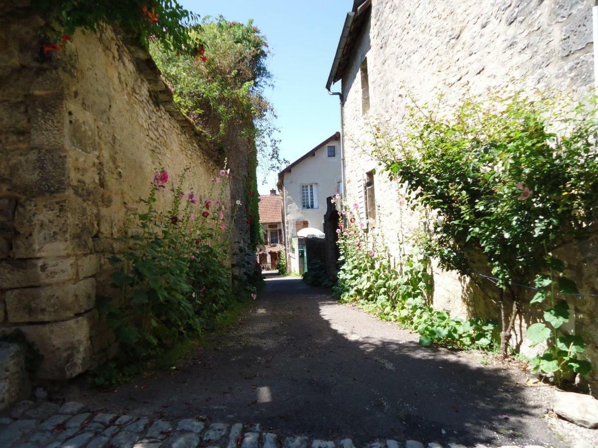 Villa Le Piano Flavigny-sur-Ozerain Exterior foto